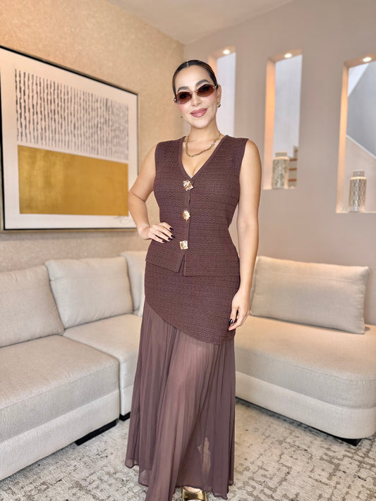 SET CHALECO Y FALDA CAFÉ